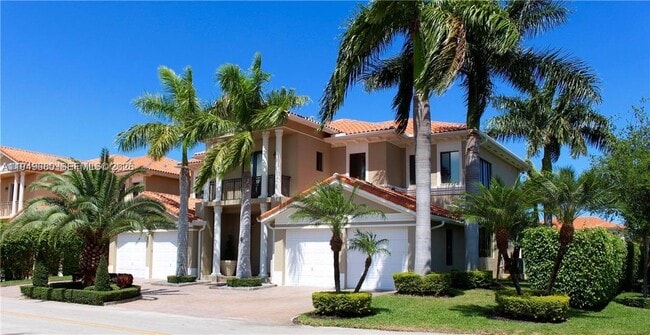 Foto del edificio - 19383 SW 79th Ave