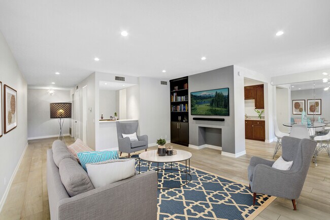 Foto del edificio - 4949 Genesta Ave