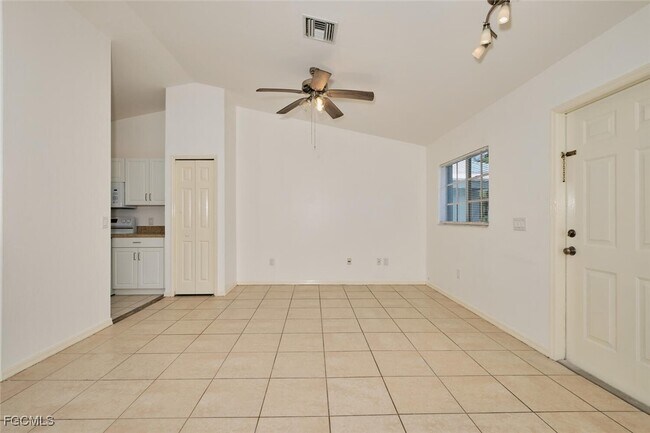 Foto del edificio - 3825 Hollycrest St