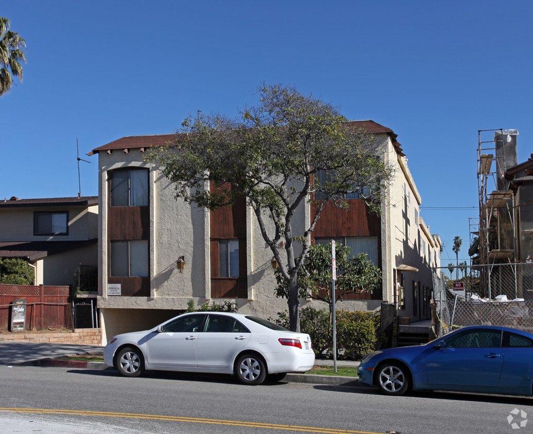 Building Photo - 1247 17th St