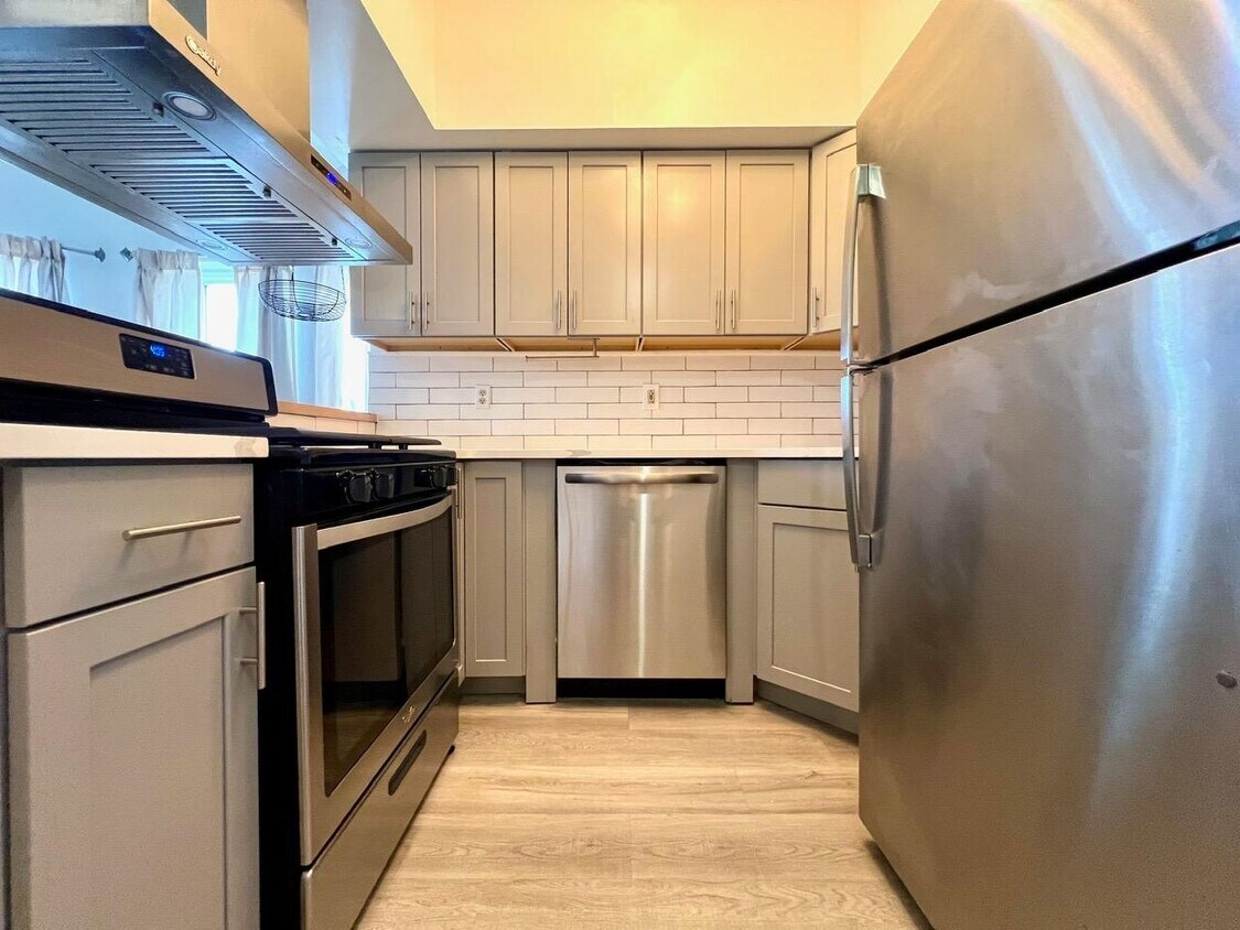 Foto principal - 301 Monroe St