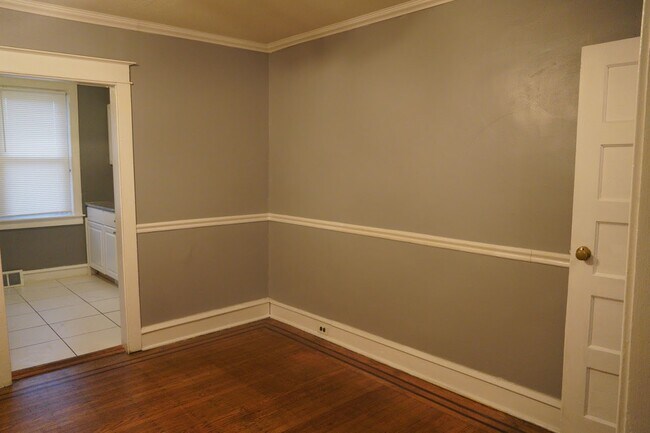 DINING ROOM - 5609 Warrington Ave