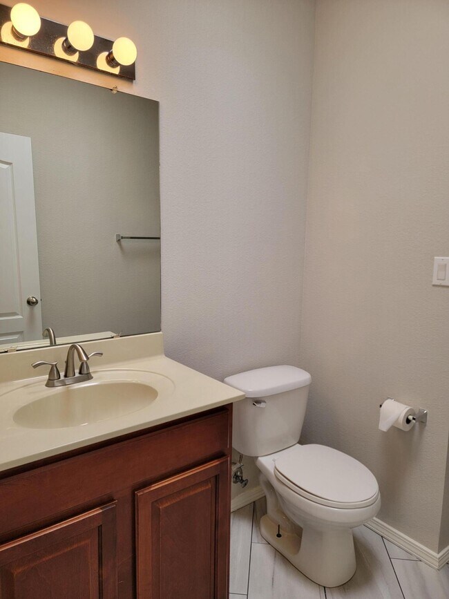 Building Photo - 4928 Costa Maresme Dr NW