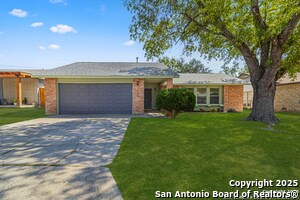 Building Photo - 1142 Churing Dr