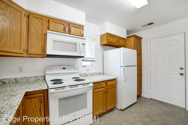 Building Photo - 1080 S Walden Way
