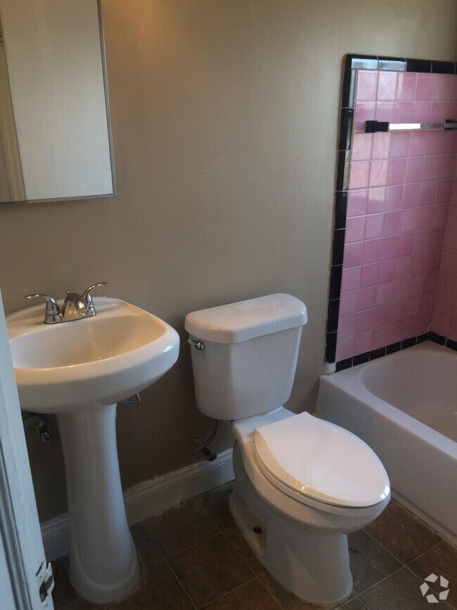 Burbank Student Apartments for Rent Detroit, MI 5 Rentals