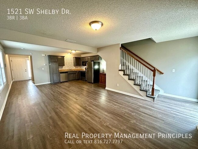Building Photo - 1521 SW Shelby Dr