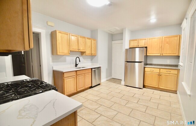 Foto del edificio - 994 Campbell Ave