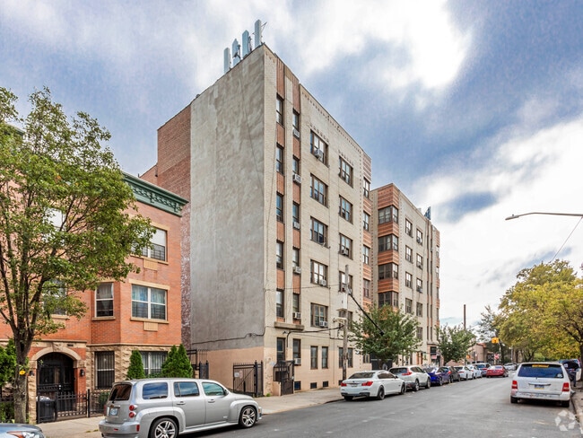 Building Photo - 1212 Grant Ave