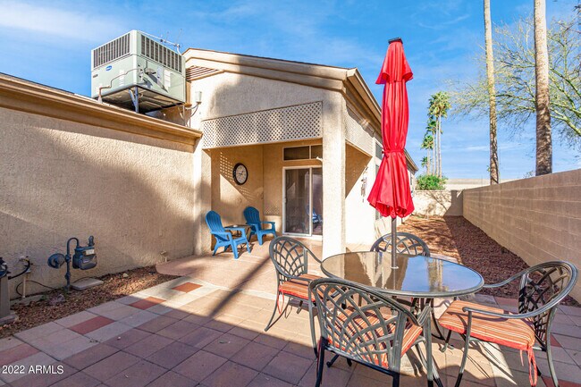 Building Photo - 21748 N Limousine Dr