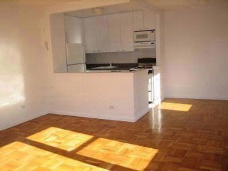 Foto principal - 150 E 18th St