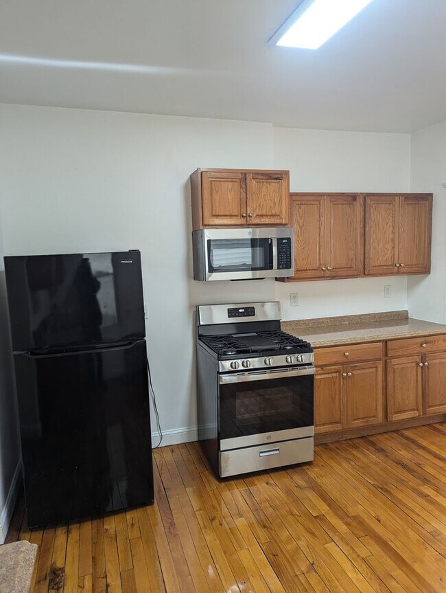 Foto del edificio - 545 Revere St