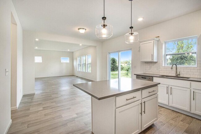 Foto del edificio - Four Bedroom House in Texas Township
