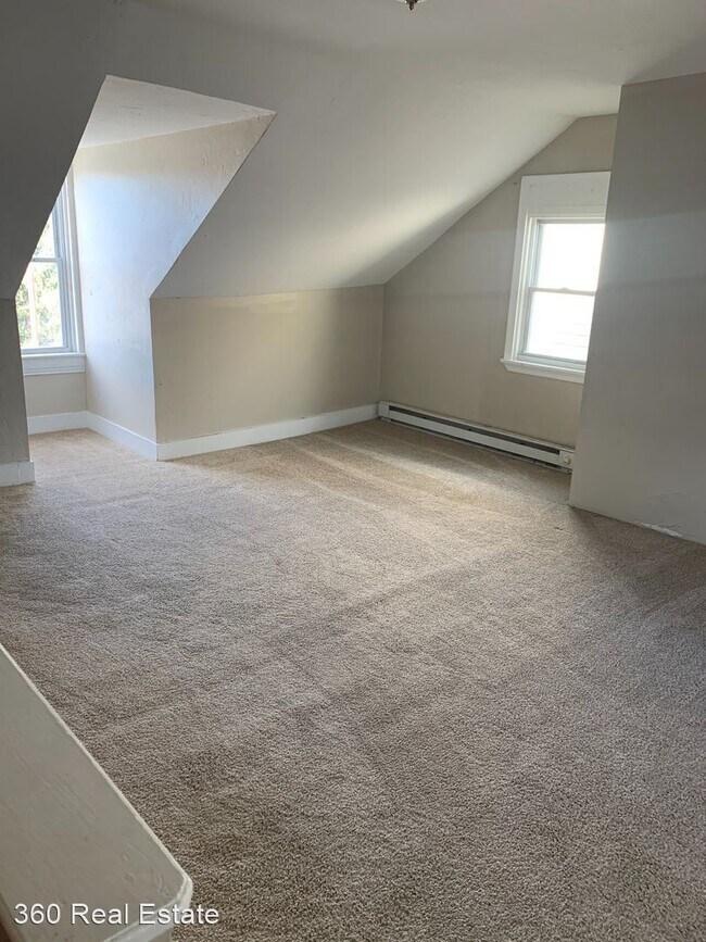 Foto del edificio - 4 br, 2 bath House - 585 West Princess Street