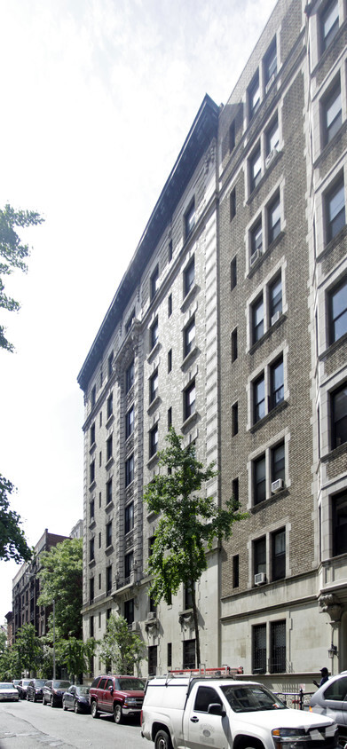 Foto del edificio - 526 W 113th St