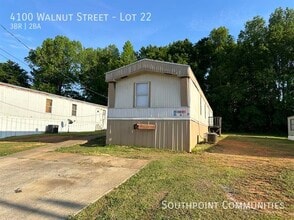 Building Photo - 4100 Walnut St
