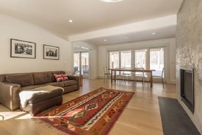 Building Photo - 3 Stokes Ct