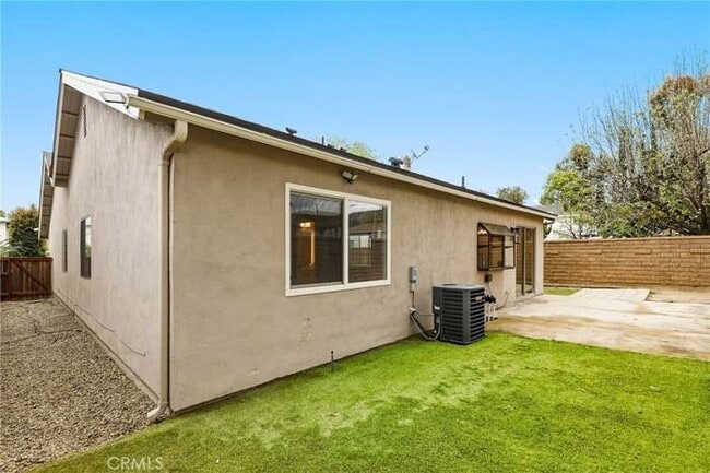 Photo - 27232 Eastridge Dr House