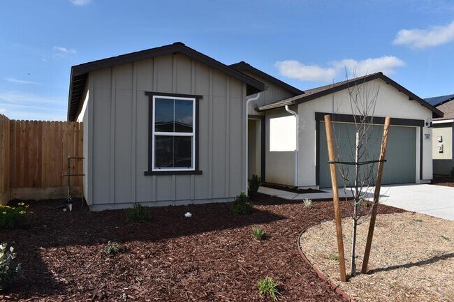 Photo - 4543 Iris Ct House