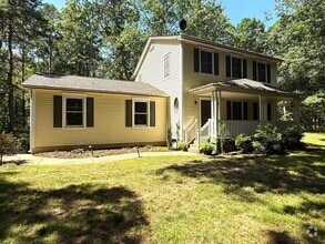 Building Photo - 86 Morias Ave