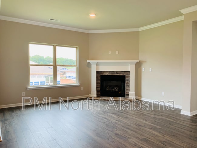 Building Photo - 14170 Lannister Ln
