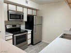 Foto principal - 2300 E Silverado Ranch Blvd