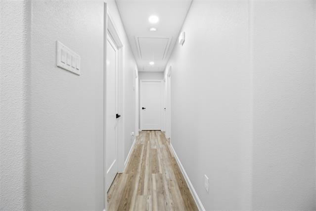 Foto del edificio - 214 W Madison St