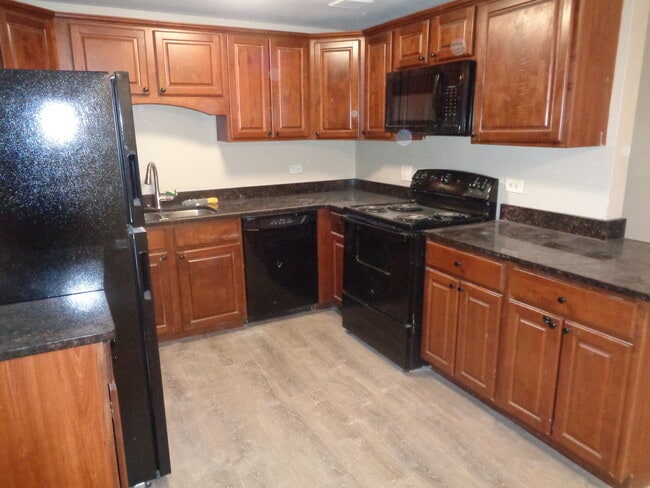 Building Photo - 8550 103rd Terrace