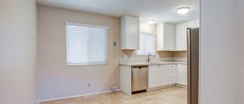 Building Photo - 1219 Mitchell St