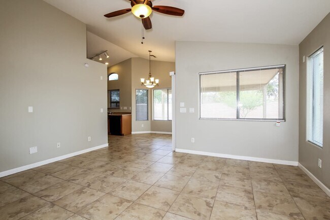 Building Photo - 2074 S 160th Ln