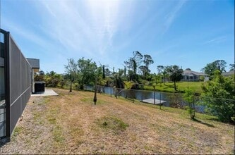 Building Photo - 11195 Seabreeze Ave