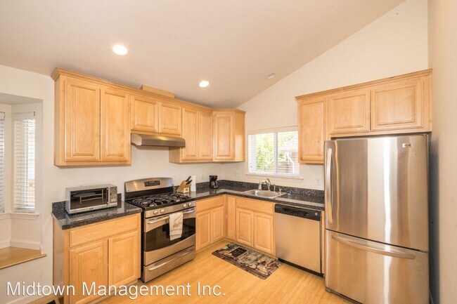 Foto del edificio - 2 br, 2 bath House - 882 Colorado Ave