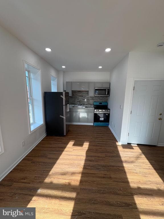 Foto del edificio - 547 N 8th St