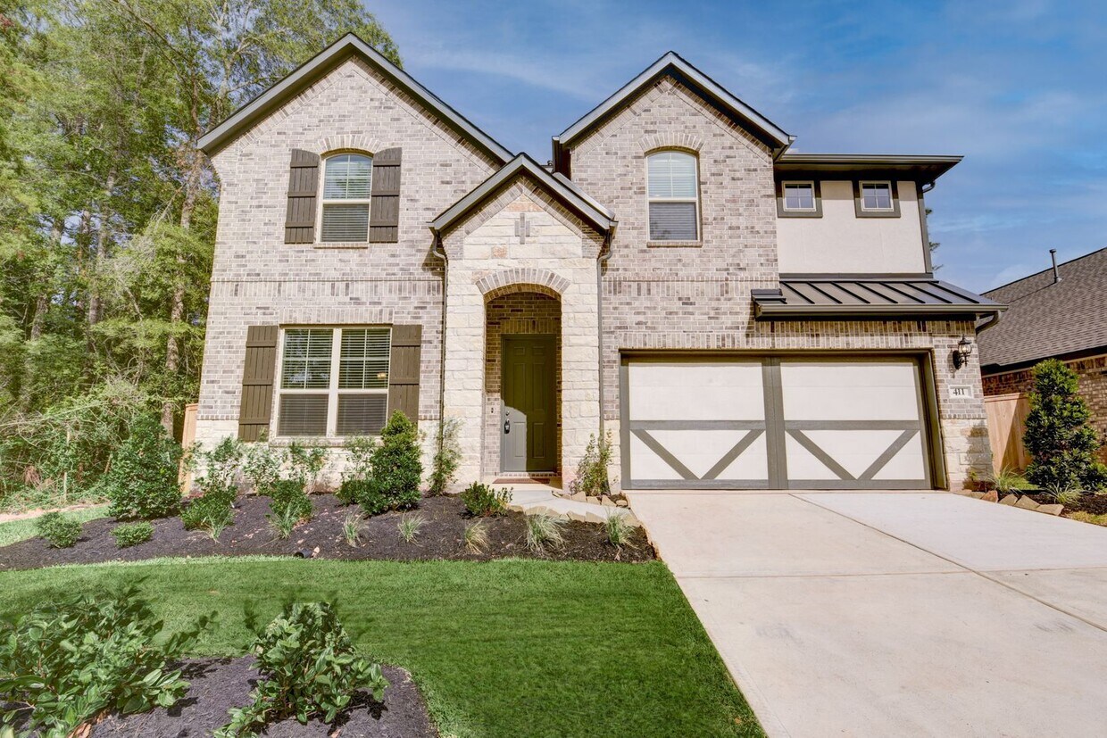 Primary Photo - New construction 4 BD / 3.5 BR in The Wood...