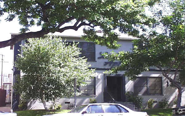 Building Photo - Loriem Apartments