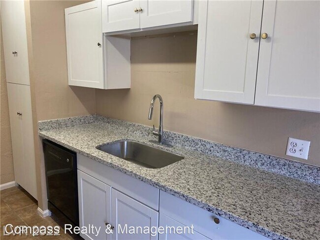 Foto del edificio - 3 br, 1.5 bath House - 3481 Villa Knolls S...