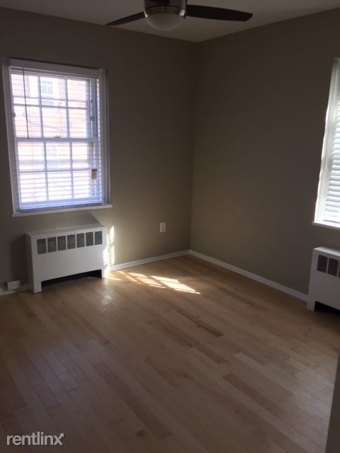 Building Photo - 2 br, 1 bath  - 672 Perth Pl Apt C