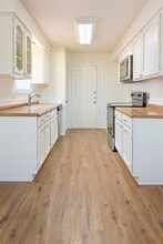 Building Photo - 2706 Mayflower Landing Ct