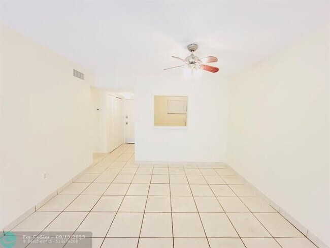 Foto del edificio - 3610 NW 21st St
