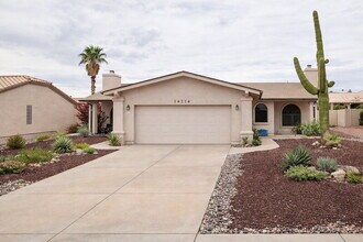 Building Photo - 14214 N Ashbrook Dr