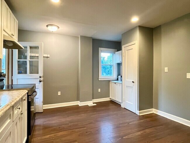 Foto del edificio - 653 Park St