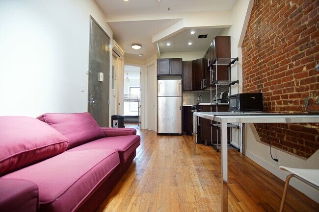 Foto del edificio - 123 Lewis Ave