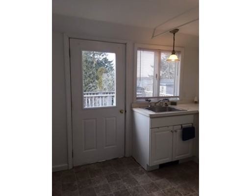 Building Photo - 2 bedroom in Dartmouth MA 02748