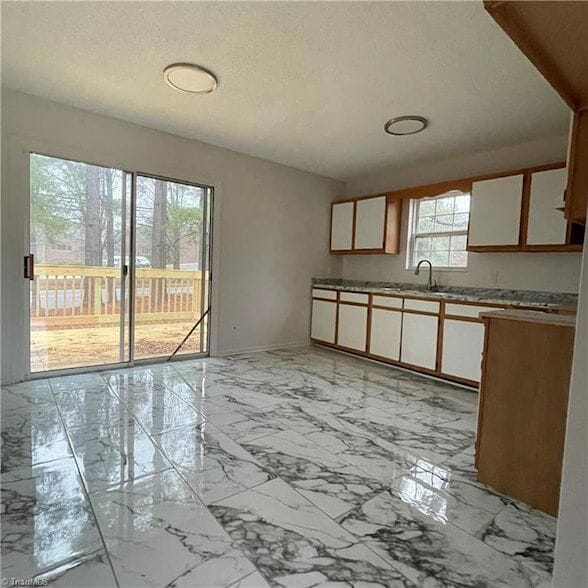 Foto del edificio - 1116 Raleigh Ct