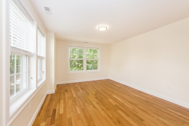 Foto del edificio - 27 1st St