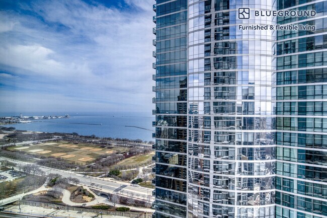 Foto del edificio - 1210 S Indiana Ave
