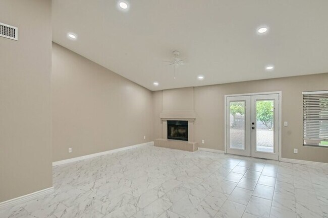 Building Photo - 4947 E Greenway Circle N, Mesa, AZ, 85205