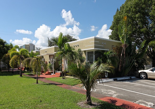 Foto del edificio - Bella's Apartments