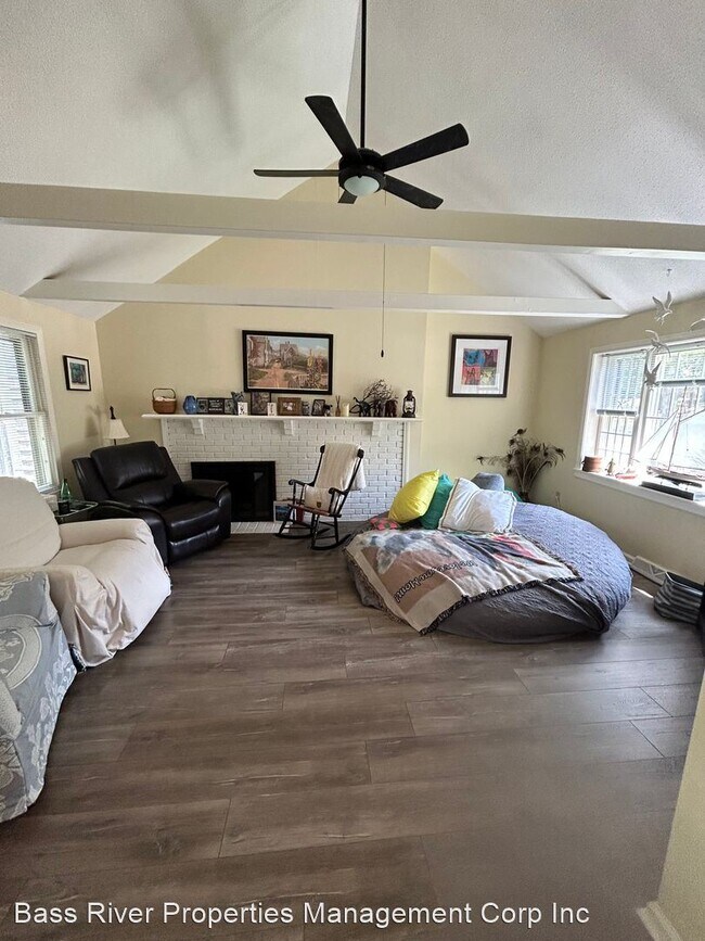Foto del edificio - 2 br, 2 bath House - Deb's Hill Road