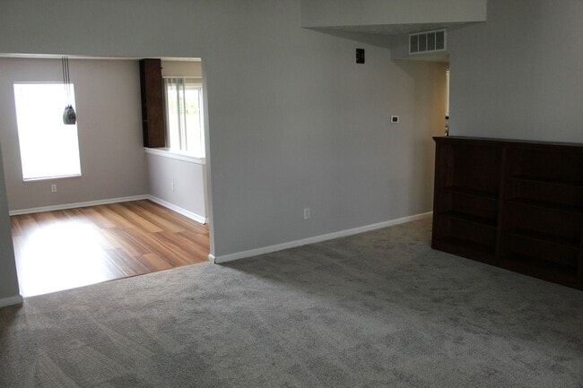 Foto del edificio - 854 Seabreeze Dr